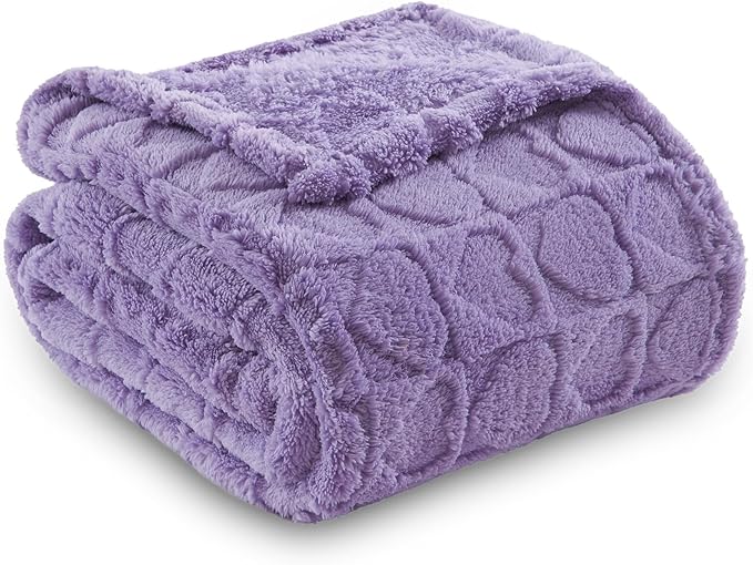 NEWCOSPLAY Super Soft Throw Blanket Lavender Love Premium Silky Flannel Fleece 3D Heart Checkered Lightweight Bed Blanket All Season Use (Lavender Love, Throw(50"x70"))