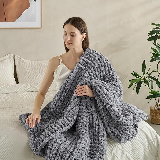 Chunky Knit Blanket Throw 50x60 Inches,Handmade Cable Knit Crochet Blanket,Cozy Lightweight All Season,Wrinkle-Resistant Polyester for Couch Bed Sofa Reading Nook,Grey