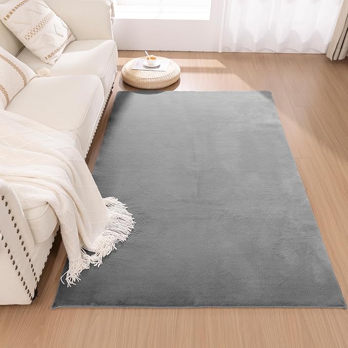 SHACOS Silky Soft Faux Rabbit Fur Area Rug 3'x5' Non Slip Washable Padded Throw Rugs Fluffy Cozy Indoor Modern Carpet for Living Room Bedroom Dining Room Kids Room Dorm Home Decor, Grey
