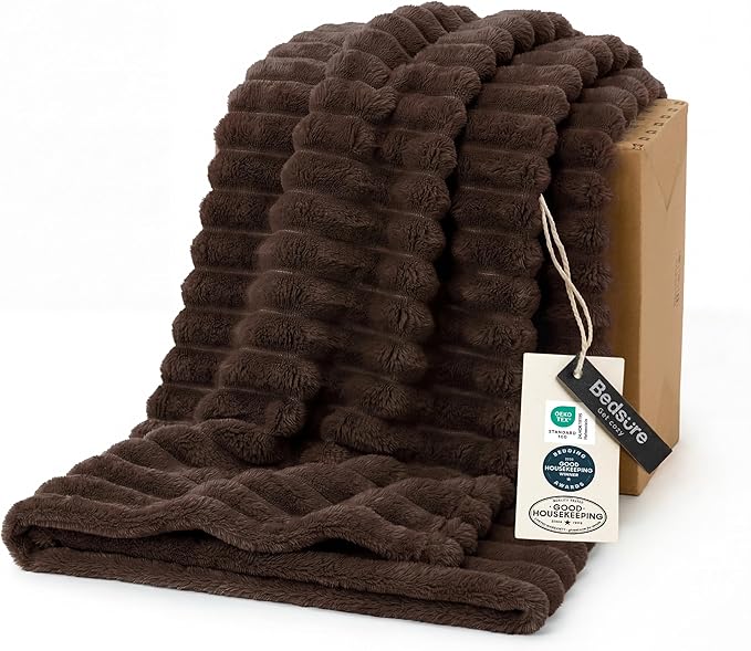 Bedsure GentleSoft Dark Chocolate Twin Blanket for Bed - Cozy Soft Blankets for Women, Cute Large Throws for Girls, 66x90 Inches