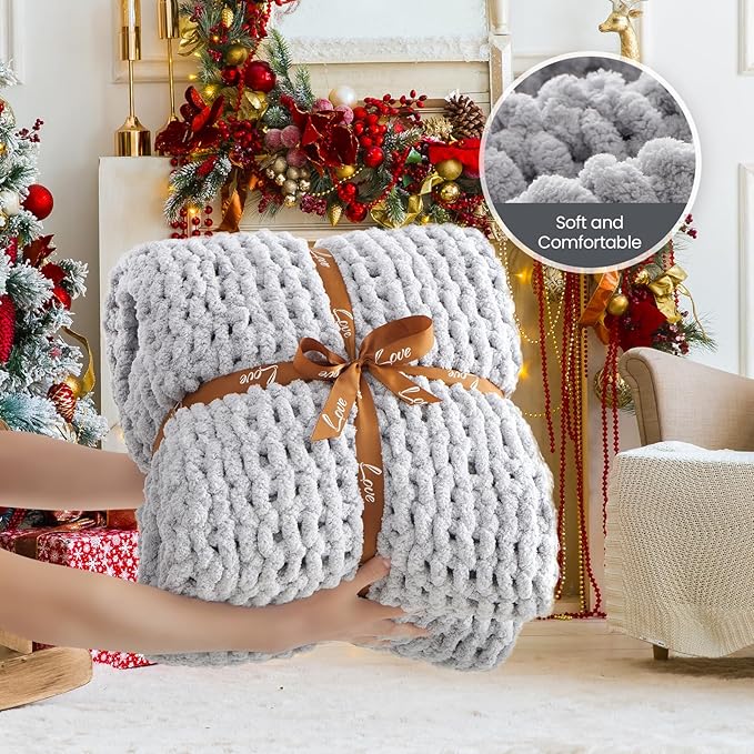 YJLMLY Chunky Knit Throw Blanket,50x60 Inch Heavy 4.4lbs, Hand Knit Chenille Couch Blanket, Soft Cable Knit Gift for Women Mom Wife, Modern Home Decor