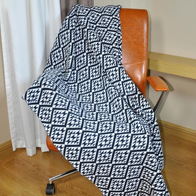 Nordic Style Black and White Stripes Throw Blanket for Couch,Soft Cozy Cable Knit Throw for Bed Sofa Chair Living Room,Lightweight Warm Maximalist Decor Christmas Blanket,50"x60"(cr-D01)
