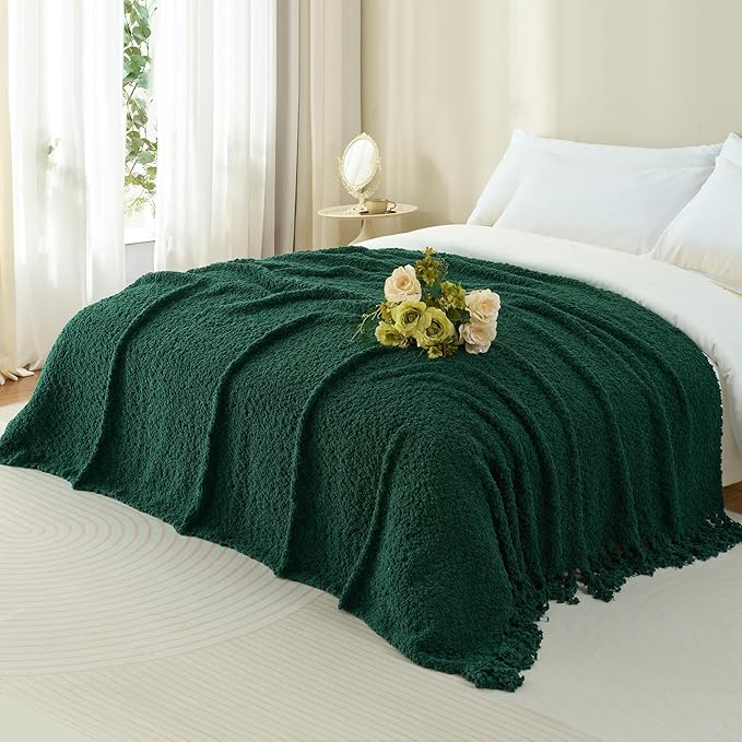 Throw Blanket for Couch, Dark Green Luxury Knitted Throws 50"x60", Textured Blankets with Handmade Fringe Tassels for Bed Sofa Decorative, Chunky Soft Farmhouse Boho Home Decor