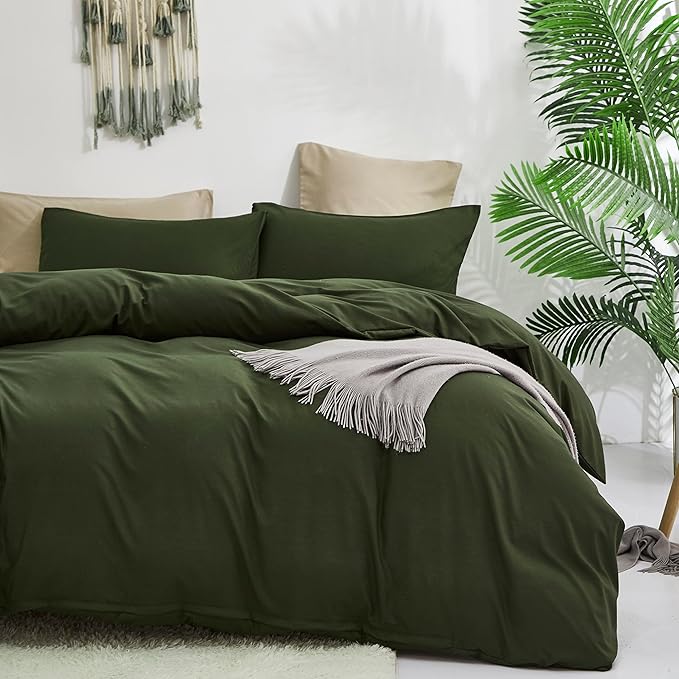CLOTHKNOW Dark Green Twin/Twin XL Comforter Set Green Bedding Comforter Sets Boys Girls Comforter Soft Military Comforter with 2 x Pillow Cases
