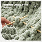 YJLMLY Chunky Knit Throw Blanket,60x80 Inch Heavy 6.8lbs, Hand Knit Chenille Couch Blanket, Soft Cable Knit Gift for Women Mom Wife, Modern Home Decor