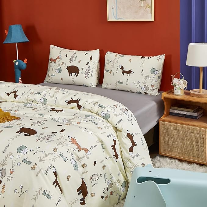 CLOTHKNOW Kids Twin Comforter Set Yellow Animal Bedding Comforter Sets Soft Cartoon Comforter Fox Rabbit Beige Bedding with 2 x Pillow Cases