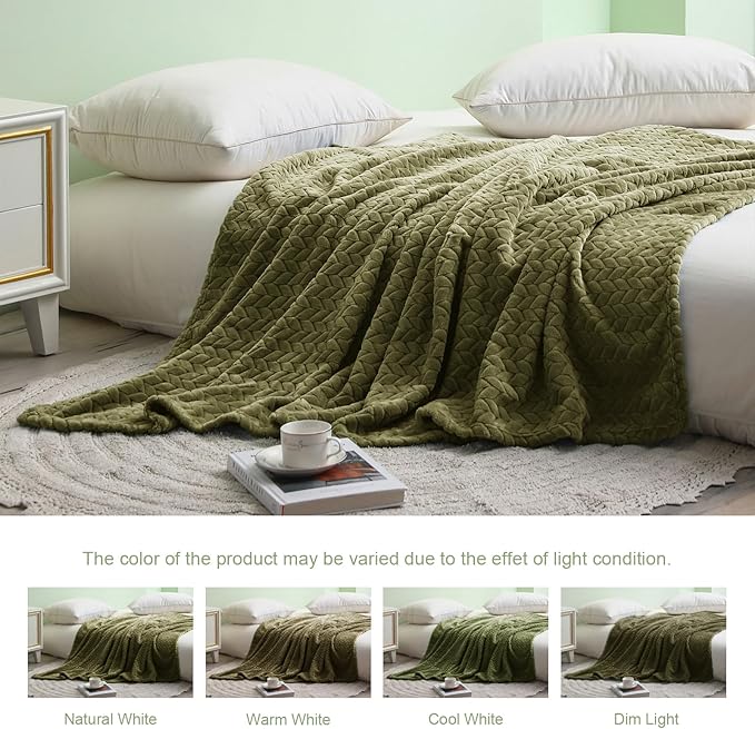 Exclusivo Mezcla Fleece King Size Blanket for Bed, 90x104 Inches Soft Cozy Jacquard Flannel Blankets, Lightweight Fuzzy Plush Warm for Women, Olive Green