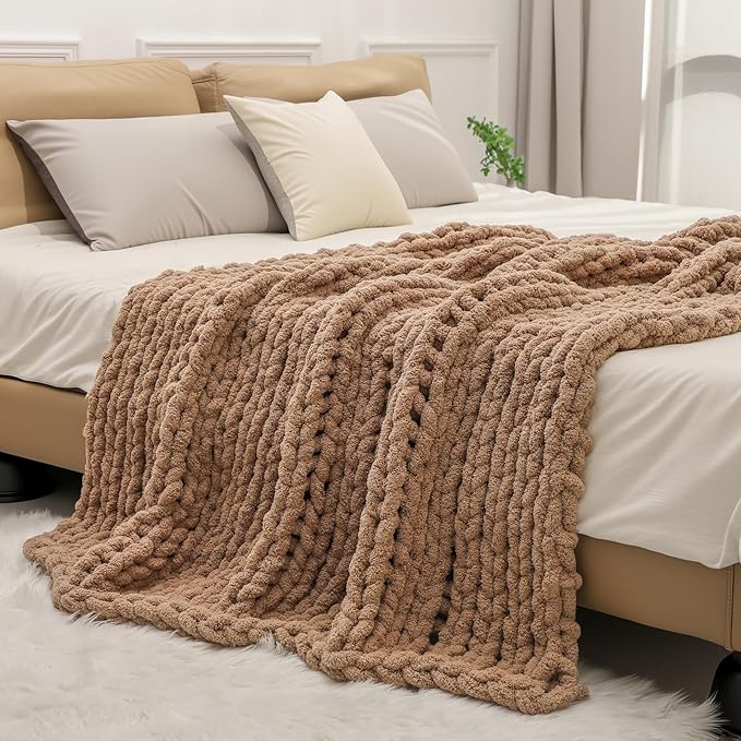 bearberry Chunky Knit Throw Blanket 60x80 Inches Handmade, Soft Jumbo Chenille Yarn with Cable Rope Knot Design | Thick Cozy Large Blanket for Couch, Sofa, Bed & Living Room Home Decor | Khaki