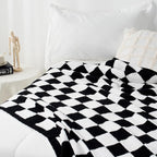 Carriediosa Checkered Throw Blanket 50" X 60", 400GSM Ultra Soft Microfiber Fuzzy Fluffy Reversible Cute Preppy Knitted Blankets Cozy Plush Fall Throws for Couch, Bed, Sofa, Black
