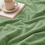 Bedsure GentleSoft Green Fleece Blankets King Size - Bed Blanket Soft Lightweight Plush Cozy Fuzzy Luxury Microfiber, Emerald, 108x90 inches