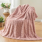 NEWCOSPLAY Super Soft Twin Blanket Pink Premium Silky Flannel Fleece 3D Heart Checkered Lightweight Bed Blanket All Season Use (Pink Heart, Twin(60"x80"))