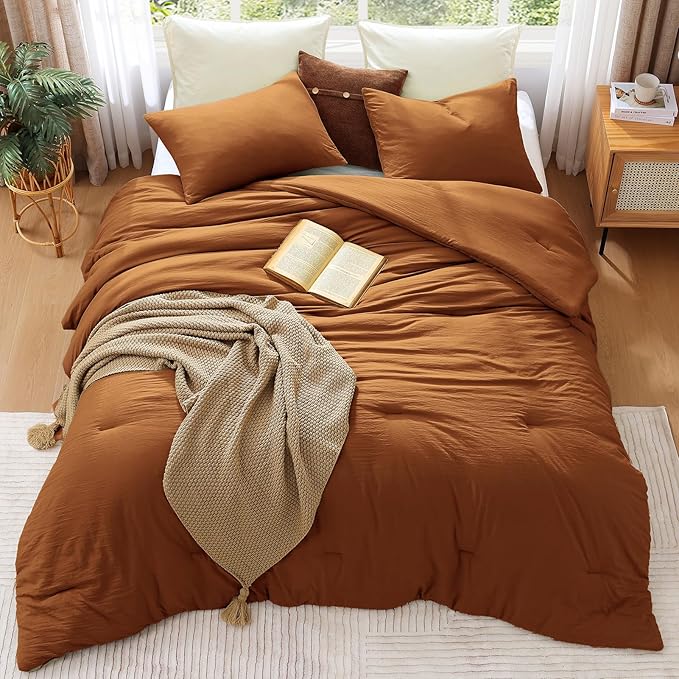 WRENSONGE Full Size Comforter Sets - 3 Pieces Prewashed Burnt Orange Comforter Soft Lightweight for All Seasons, Fluffy Down Alternative Comforter Full Size with 2 Pillow Shams