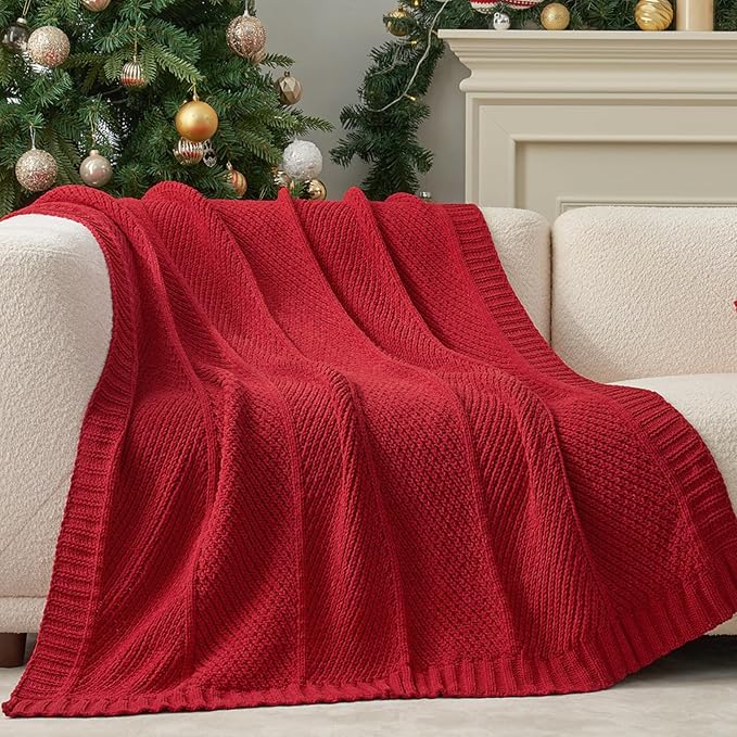 Amélie Home Knit Throw Blanket, Soft Chenille Cozy Breathable Chevron Chunky Decorative Blanket for Couch, Bed & Sofa, French-Inspired Lightweight Warm Gift for Women, Christmas Red, 50"x60"
