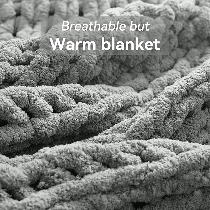 Negwoo Chunky Knit Throw Blanket, 40''*50'' Knitted Throw Chenille Yarn for Bed Couch, Handmade Light Grey Crochet Big Thick Blanket, Machine Washable Cute Comfy Blanket for Home Decor