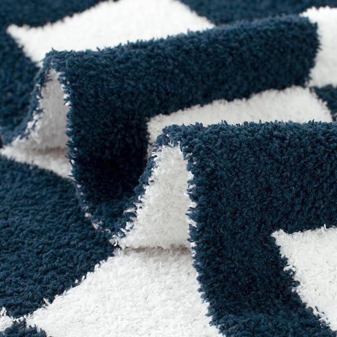 Carriediosa Checkered Throw Blanket 60" X 80" Twin, 400GSM Ultra Soft Microfiber Fuzzy Fluffy Reversible Cute Preppy Knitted Blankets Cozy Plush Fall Throws for Couch, Bed, Sofa, Navy Blue