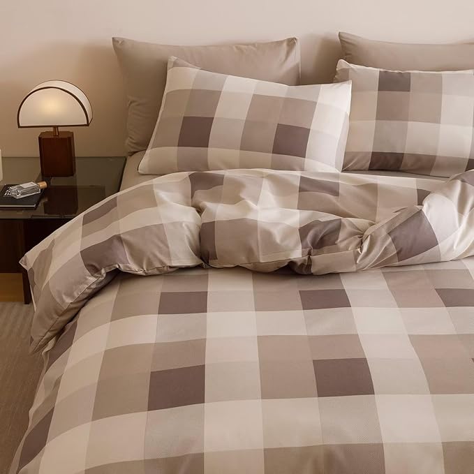 Luxlovery Checkered Khaki Beige Comforter Set King Gingham Bedding SetWomen Men Bedding Grid Bedding Set Fluffy Soft Cottagecore Khaki and Cream Coffee Blanket Quilts with 2 Pillowcases King Bed