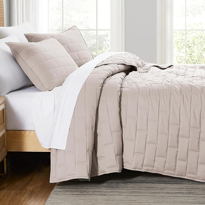 Southshore Fine Living, Inc. Oversized Quilt Bedding Set, Twin XL Quilts with Matching Quilted Pillow Sham, Brick Pattern Symmetrical Stitching, Soft Quilted Coverlet, Lightweight Twin Bedspread, Bone