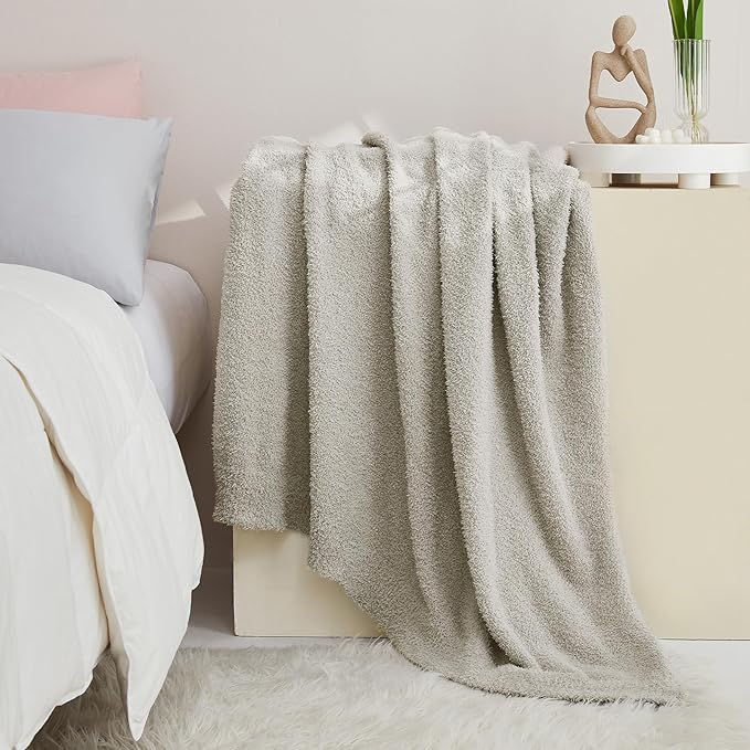 CYMULA Super Soft Knit Throw Blanket Twin Size Light Grey-Lightweight Plush Fuzzy Fluffy Warm Cozy Blankets and Throws for Sofa Bed All Season Use, 60x80 inches
