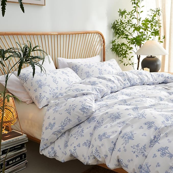 Nayoroom Blue Floral Duvet Cover Twin Size Cottagecore Flower Leaf Spring Comforter Cover 2 Pcs Soft Breathable Microfiber Pastoral Aesthetic Bedding Set with Zipper Closure