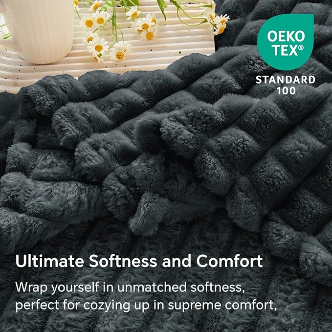 BEDELITE Charcoal Gray Throw Blanket Twin Size for Bed- Super Soft and Warm 3D Checkered Fluffy Fuzzy Fleece Blanket, Luxurious Plush Cozy Blanket for Room Decor for Spring and Summer, 60x80 inches