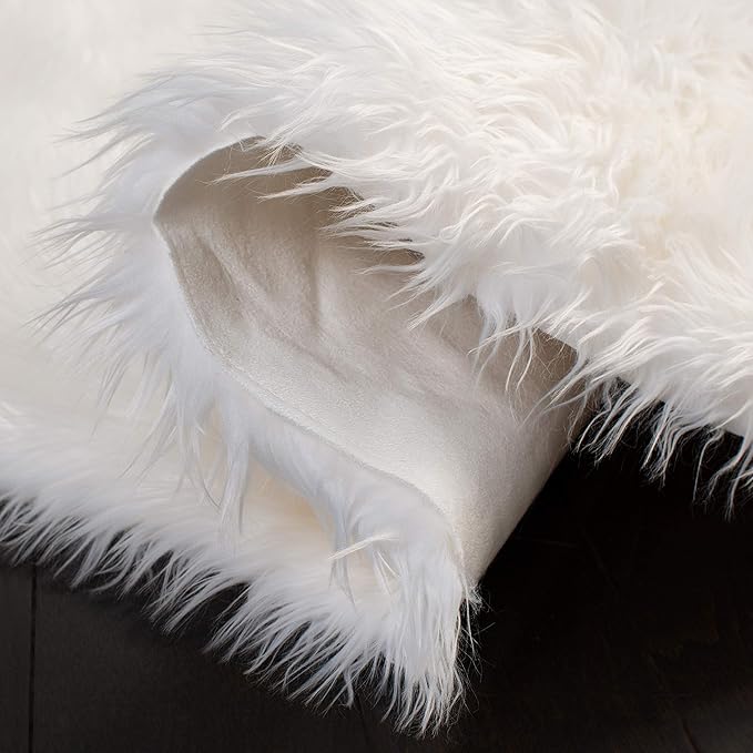 SAFAVIEH Faux Sheep Skin Collection 3' x 5' Ivory FSS115A Silken Glam 2.35-inch Thick Area Rug