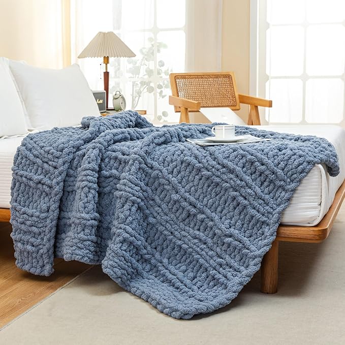 WESHIONGOO Chunky Knit Blanket Throw 40"×60" Knitted Throw Blankets for Couch Bed Fluffy Soft Blanket with Jumbo Chenille Yarn Thick 100% Handmade(Dusty Blue,Medium Size Throw)