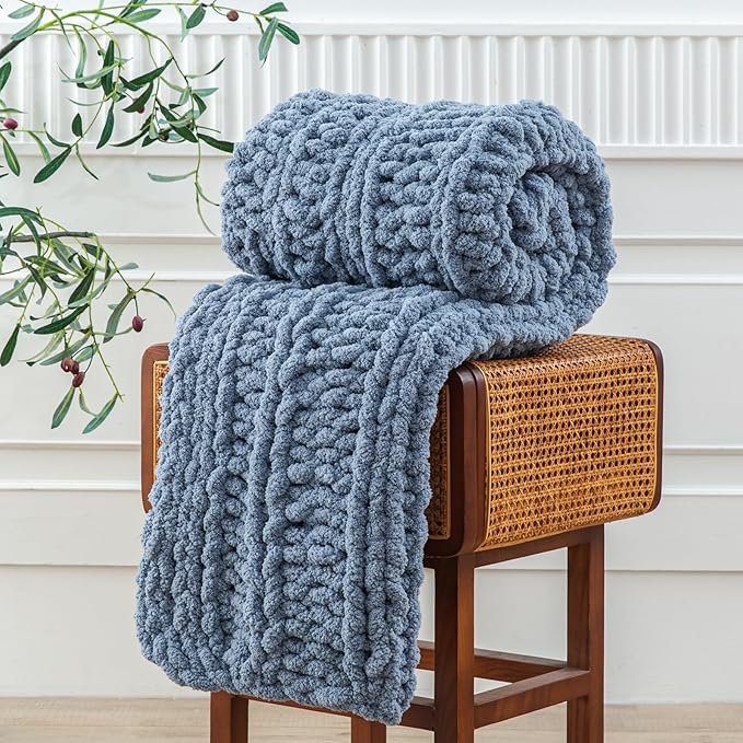 WESHIONGOO Chunky Knit Blanket Throw 40"×60" Knitted Throw Blankets for Couch Bed Fluffy Soft Blanket with Jumbo Chenille Yarn Thick 100% Handmade(Dusty Blue,Medium Size Throw)