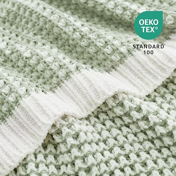 Amélie Home Knit Throw Blanket, Soft Chenille Cozy Breathable Pineapple Chunky Decorative Blanket for Couch, Bed & Sofa, French-Inspired Lightweight Warm Gift for Women, Sage Green, 60"x80"