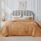 BEDELITE Velvet Quilt Set King Size - Luxury Velvet Comforter Bedding Set 3 Pieces, Lightweight Soft Cozy Shiny Rusty Burnt Orange Oversized Bedspread Coverlet for All Seasons with 2 Pillow Shams