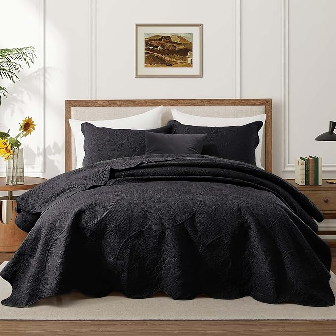IR Imperial Rooms 10 Pack Twin Quilt Bedding Set (68" x 86") - Bulk Wholesale for Hotels, Guest Bedroom & Airbnbs - Lightweight Microfiber Reversible Floral Embossed Quilts Bedspreads (Black)