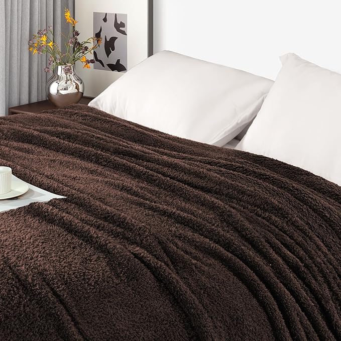 Exclusivo Mezcla Fleece Coffee Throw Blanket for Couch Sofa, Ultra Soft, Lightweight and Fluffy Blankets for Women, All Season, 50x60 Inches