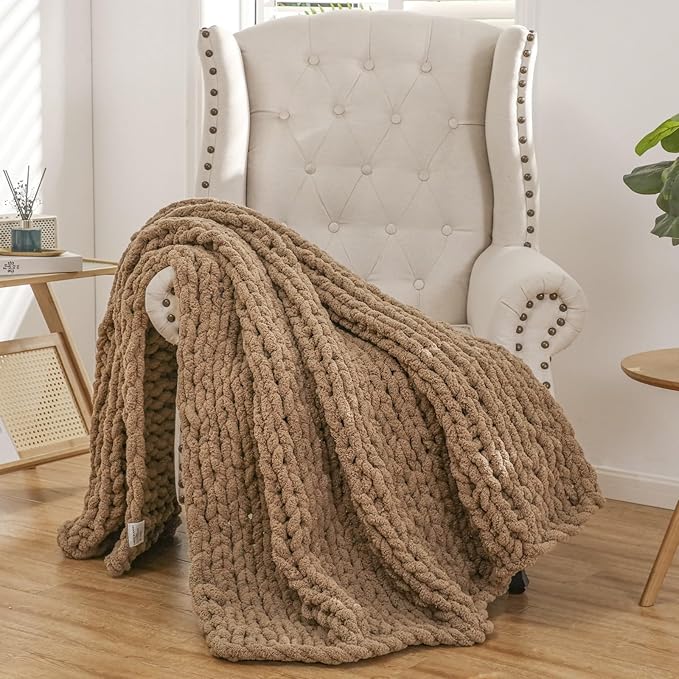 WESHIONGOO Chunky Knit Blanket Throw 51"×63" Knitted Throw Blankets for Couch Bed Fluffy Soft Blanket with Jumbo Chenille Yarn Thick 100% Handmade (Brown)