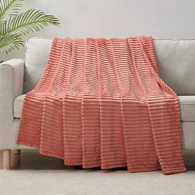 Nestl Blanket Twin Size for Bed - Cozy Warm Fuzzy Blankets for Women, Plush Small Fleece Throws for Girls - Misty Rose, 66 x 90 Inches