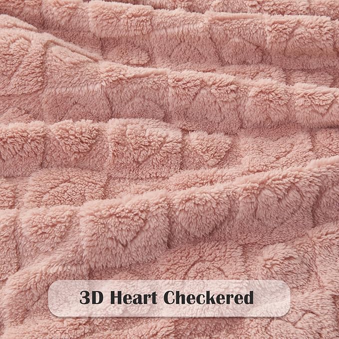 NEWCOSPLAY Super Soft Twin Blanket Pink Premium Silky Flannel Fleece 3D Heart Checkered Lightweight Bed Blanket All Season Use (Pink Heart, Twin(60"x80"))