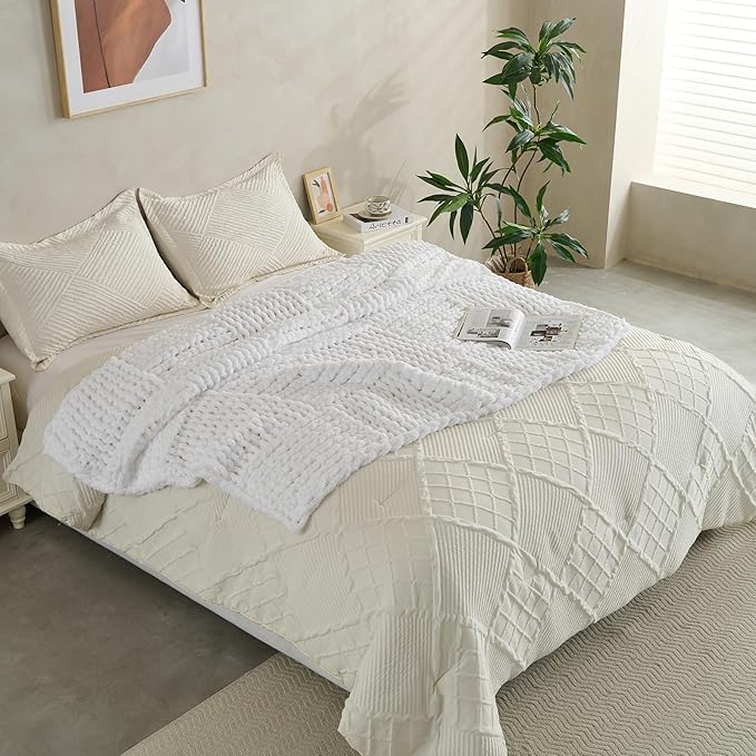 Soft Knitted Throw Blanket - 50x60 Inch Cozy & Lightweight All-Season Blanket, Wrinkle-Resistant Polyester for Couch, Bed, Sofa, Reading Nook (White)