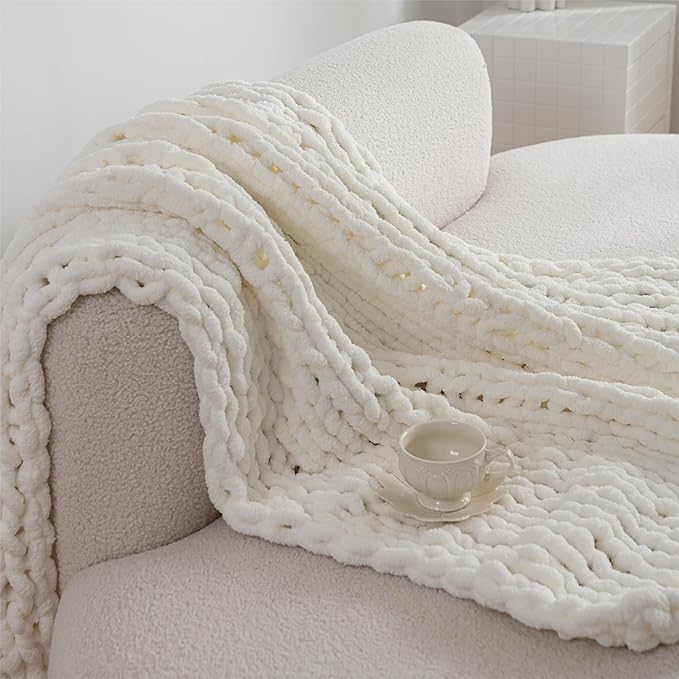 Luxury Chunky Knit Blanket Throw, Handmade Thick Chenille Yarn Throw 50x60, Cream Cable Knit Crochet Blanket, Decorative Cozy and Soft Crochet Throw Blanket for Couch Home Decor