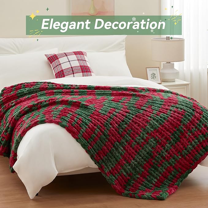 Negwoo Chunky Knit Throw Blanket, 30''*40'' Knitted Throw Chenille Yarn for Bed Couch, Handmade Stripe Crochet Big Thick Blanket, Machine Washable Cute Comfy Blanket for Home Decor