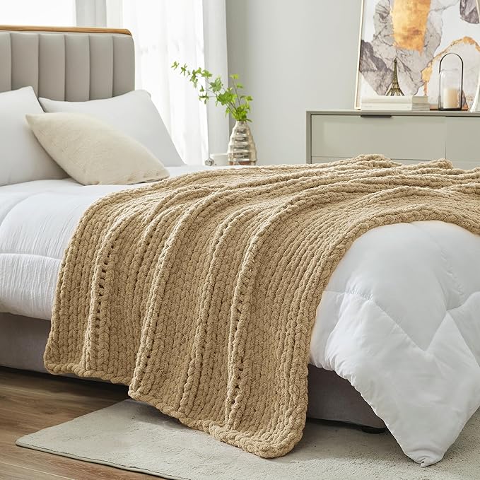 Amélie Home Chunky Knit Throw Blanket for Couch, Soft Chenille Handmade Crochet Throw Rope Knot Blanket for Couch, 50"x60", Beige