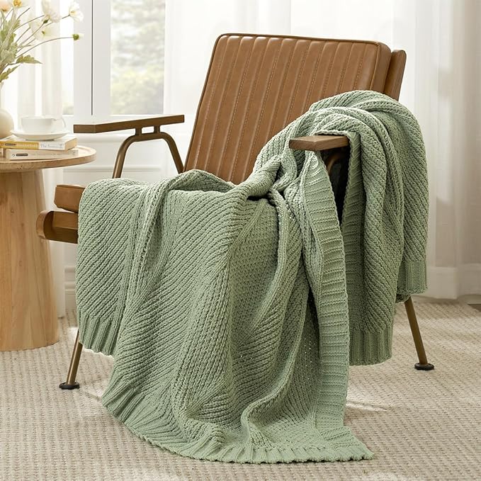 Amélie Home Knit Throw Blanket, Soft Chenille Cozy Breathable Chevron Chunky Decorative Blanket for Couch, Bed & Sofa, French-Inspired Lightweight Warm Gift for Women, Sage Green, 60"x80"