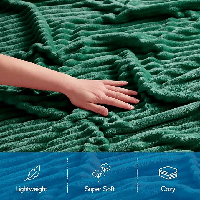 Nestl Blanket for Bed - Cozy Warm Fuzzy Blankets for Women (05 - Hunter Green, King (108" x 90"))