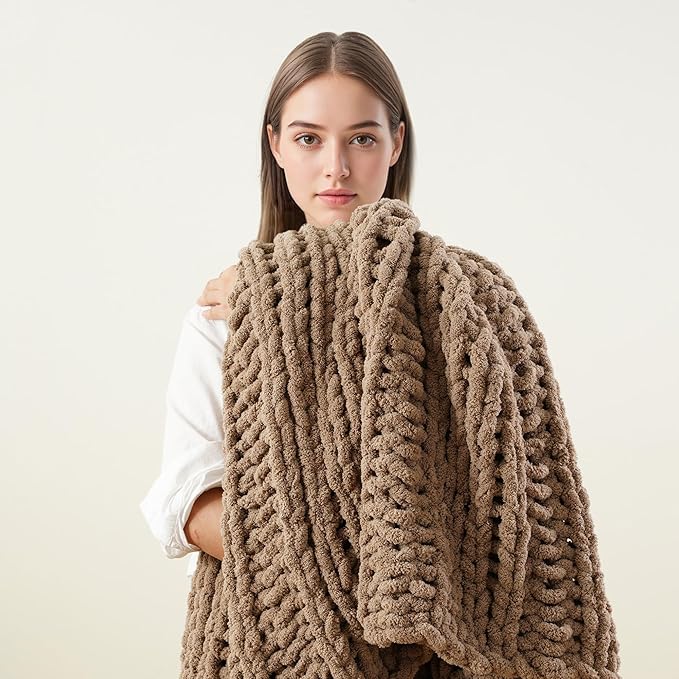 Battilo Beige Chunky Knit Throw Blanket for Couch, Super Soft Thick Warm Cable Knitted Blanket, Khaki Polyester Throw Taupe Blankets for Bed, Sofa, Living Room, 50"x60"