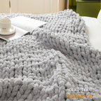 WESHIONGOO Chunky Knit Blanket Throw 51"×63" Knitted Throw Blankets for Couch Bed Fluffy Soft Blanket with Jumbo Chenille Yarn Thick 100% Handmade (Lingt Grey)
