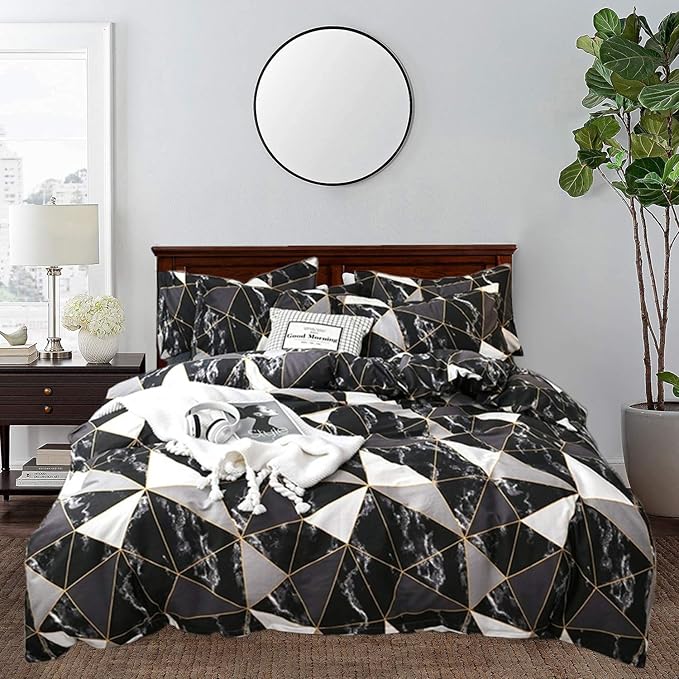 CLOTHKNOW Black White Marble Comforter Set King Triangle Plaid Bedding Sets All Season Geometric Comforter