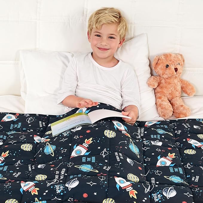Kivik Cooling Weighted Blanket 7 Pounds, Breathable Weighted Blankets, Ultra Soft Heavy Throw for Relaxing & Sleeping, Machine Washable, 41 x 60 Inches, Universe Printing, Black