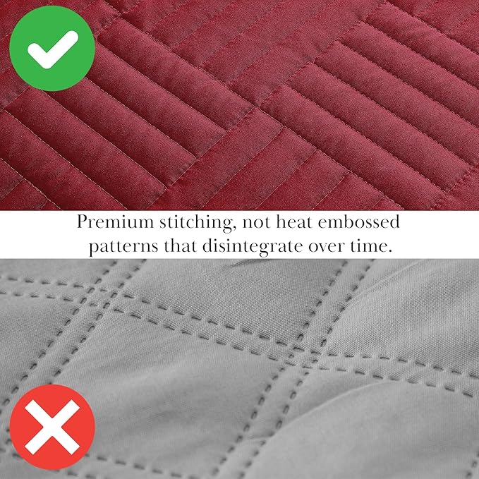 Southshore Fine Living, Inc. Oversized Quilt Bedding Set Lightweight, Prewash Fabric Soft Coverlet Bedspread 2-Piece with One Matching sham (68 in Wide x 98 in Long), Twin/Twin XL, Grid Red