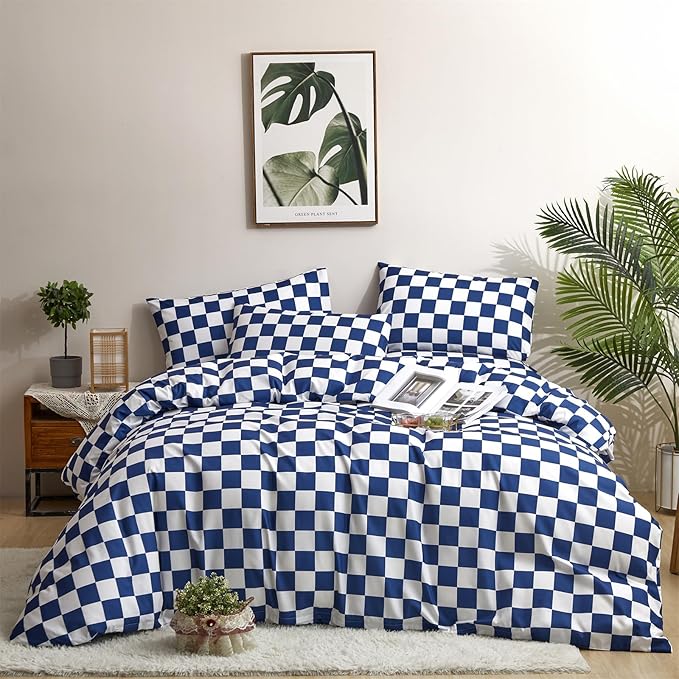 CLOTHKNOW Blue White Plaid Full Size Comforter Set Grid Bedding Comforter Sets Soft Blue Comforter with 2 x Pillow Cases
