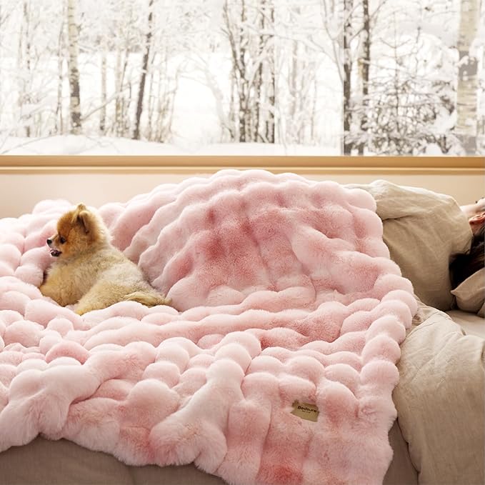 Bedsure GentleSoft Fluffy Fuzzy Twin Blanket, Soft Cozy Fleece Faux Fur Blanket, Pink Decorations Minky Velvet Couch Cover, Thick Warm Plush Women Men Birthday Gifts, 870GSM, Tie-dye Pink