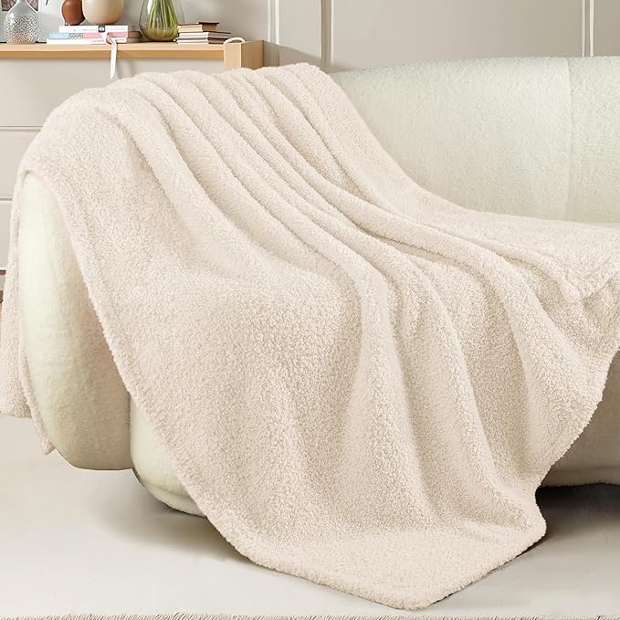 Exclusivo Mezcla Fleece White Throw Blanket for Couch Sofa, Ultra Soft, Lightweight and Fluffy Blankets for Women, All Season, 50x60 Inches