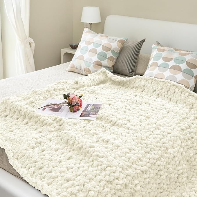 Chunky Knit Blanket Throw, 60x80inch Soft Chenille Yarn Throw, Handmade Warm Thick Cable Knit Crochet Blanket, Large Rope Knot Throw Blanket for Couch Bed Sofa,White