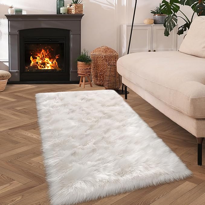 White Faux Fur Rug 3x5 Faux Sheepskin Rugs for Living Room Fluffy Washable Area Rugs for Bedroom Nursery Room Luxury Room Decor Furry Fuzzy Rug Rectangle Carpet